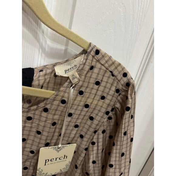 Perch Extra Large Adorable Polka Dot Top with Black Bow - Picture 4 of 4